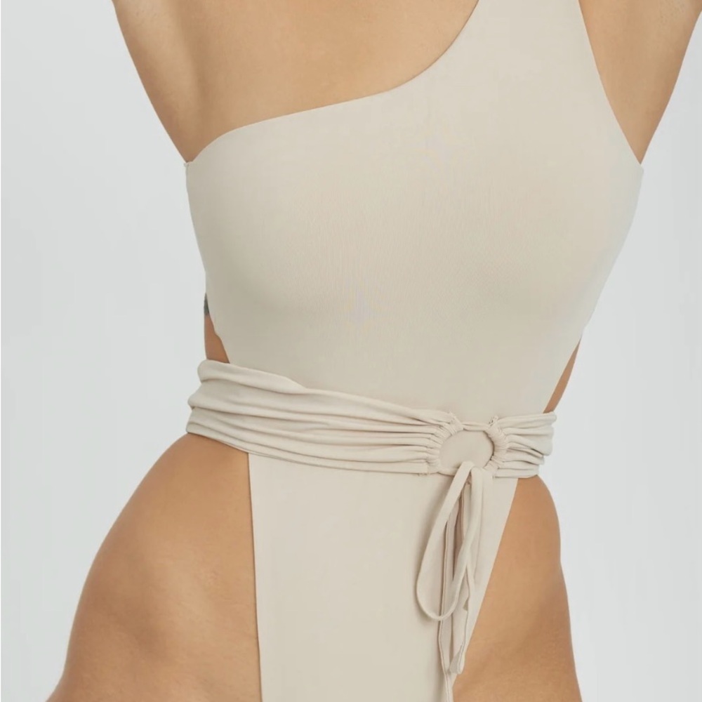 Riot Swim Maddox One-Piece (BRAND NEW!)